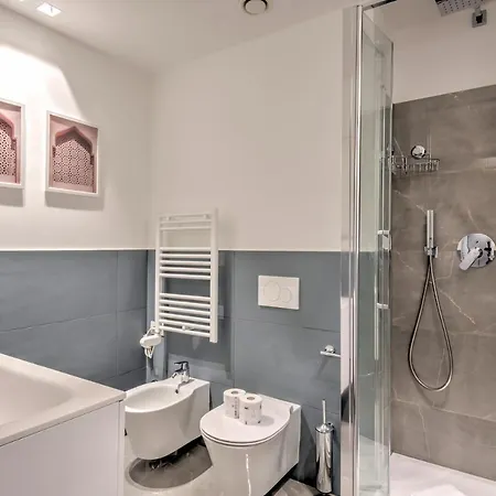 Apartamento V. Veneto - Porta Venezia - Centro *
